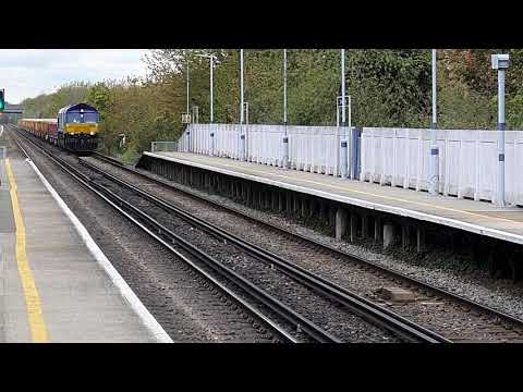 Class 66791 working the 6Y48 service