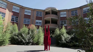 preview picture of video 'UniGardens Canberra Univesity housing, student apartments & ANU Student Accommodation'