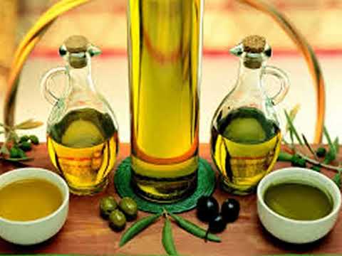 Cold pressed olive oil for cosmetics (plastic bottle)