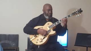 Norman Brown(Just  Chillin) Victor Hodge...on guitar... www.bobbysbackingtracks.com
