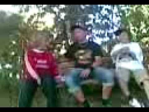 download lagu mp3 mp4 Brgel, download lagu Brgel gratis, unduh video klip Brgel