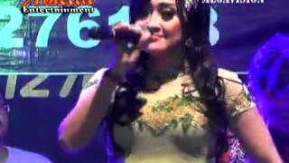 Download lagu 05 CAPENG GUNUNG   AYU LESTARI~1 mp3