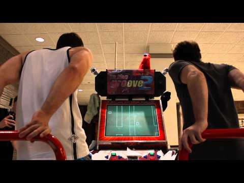 NewBlue22 vs. LegendaryN8 - Flappy Box (Round 1) - D.O.W.N.S. 5