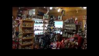 preview picture of video 'Christmas Treasures Store Walk-through Blue River, Oregon'