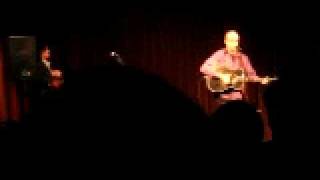 Who&#39;s gonna build your wall - Tom Russell live in Vancouver