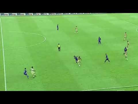 JULIAN GUEVARA DEFENSIVE MIDFIELDER AREMA FC 2023