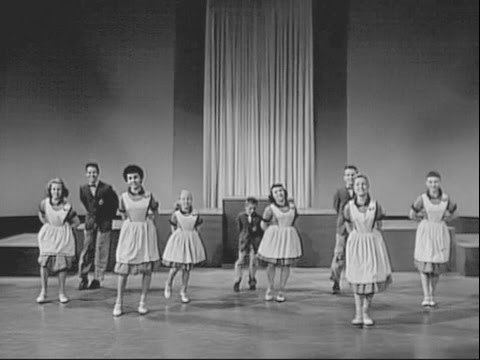 Mickey Mouse Club S3 - We're The Mouseketeers