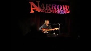 Sonny Landreth plays "Walkin' Blues"