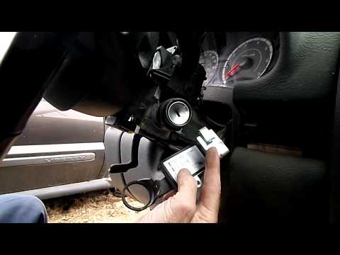 Jeep Liberty 02-07 Wireless Control Module (WCM) Removal
