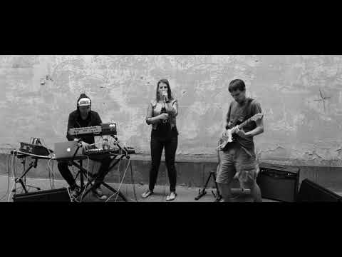 pixelplants - i'm only sleeping - the beatles rework and mostly tribute