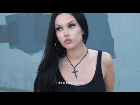 Maggie Lindemann - i feel everything (Full Album Visualizer)