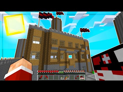 HO COSTRUITO UN CASTELLO GIGANTE SU MINECRAFT!