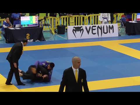 Cemil Karahan vs Dante Daniel - IBJJF European Open 2018 - Purple Adult - Heavy