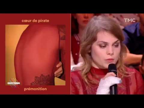 Coeur de Pirate dans Quotidien (partie 2) - inclus sketch de Jonathan Lambert