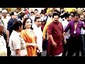 Mukesh Ambani And Neeta Ambani Visit Siddhivinayak Mandir