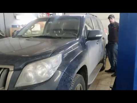 Ремонт шаровой опоры нижнего рычага на автомобиле Toyota Land Cruiser Prado 150
