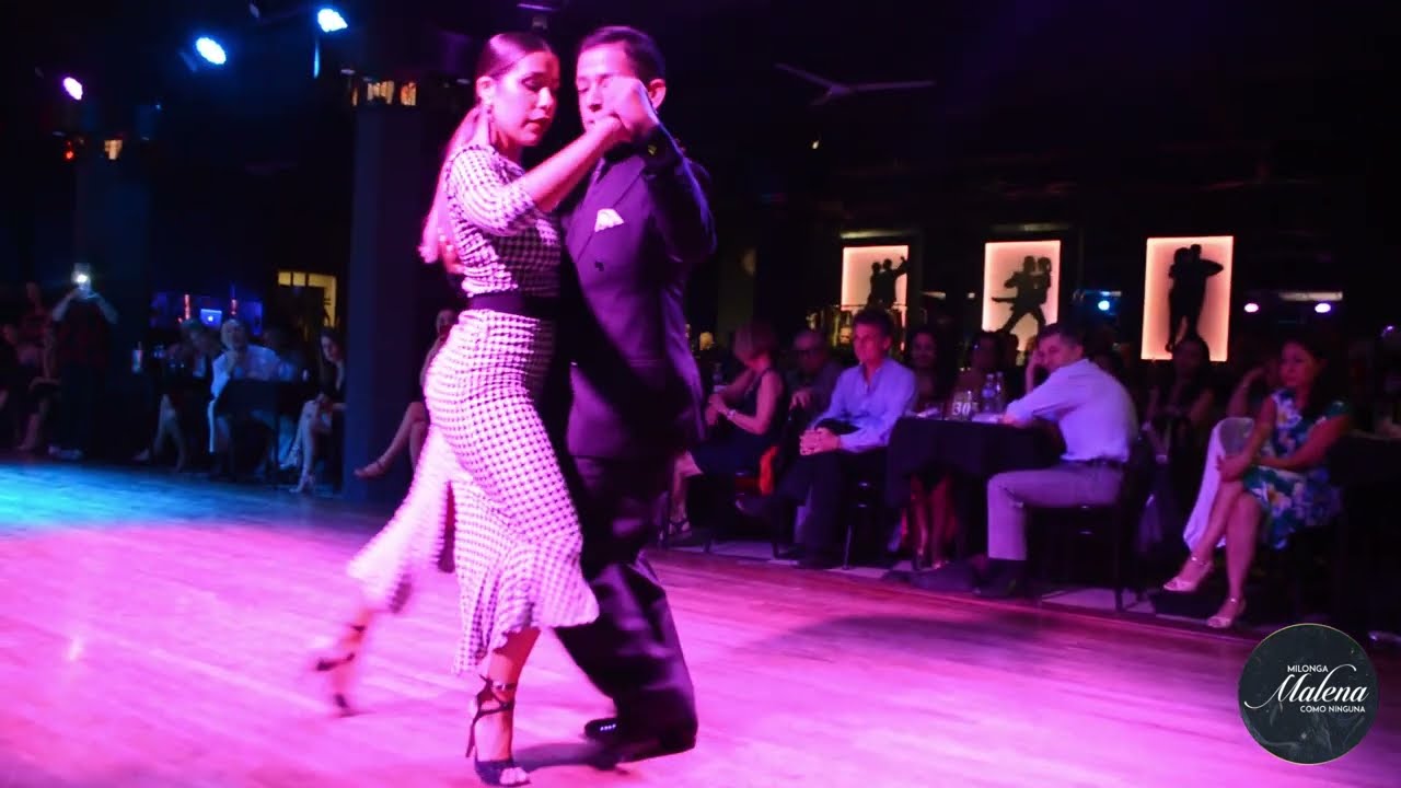 Video thumbnail for Morena Marquez & Lucio Galvan en Milonga Malena "COMO NINGUNA"!! 3/4