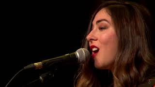 eTown Finale with Loudon Wainwright III &amp; Heather Maloney - Pack Up Your Sorrows (Live on eTown)