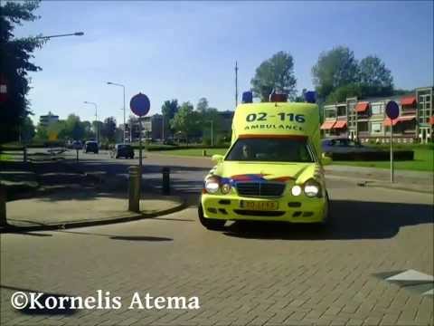 [Archief] A1, 2x E-Klasse Ambulance 02-116 Buitenpost in Dokkum