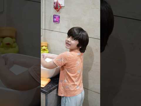 Advit roj hand wash khatam kr deta hai 🤷🏻‍♀️ Tom & Jerry #shorts #funnyshorts #advitadvay