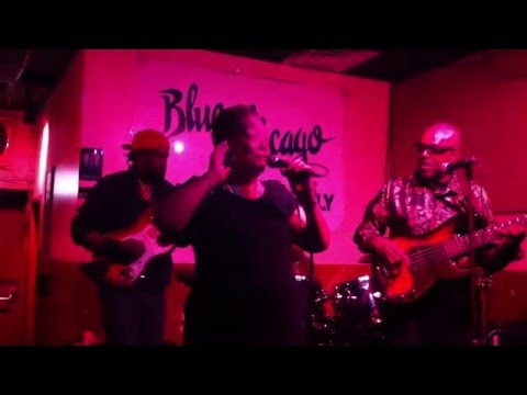 Ric Jaz with the Tenry Johns Blues Band at Blue Chicago