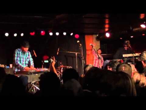 Dâm Funk & Master Blazter -- Live in Paris @ La Bellevilloise 2010