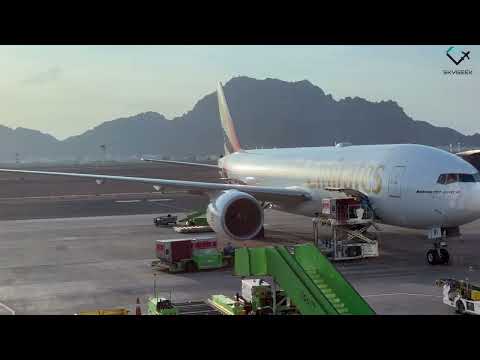 Miniatura de YouTube para Emirates Boeing 777-200LR