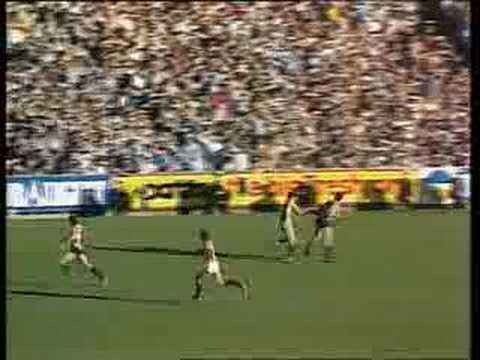 1977 Grand Final Replay Collingwood v Nth - 4 Minutes To Go