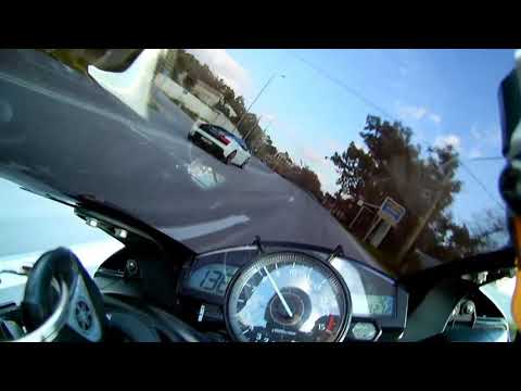 Lamborghini vs yamaha R1