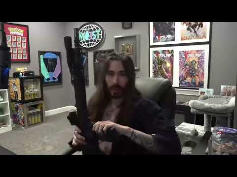 John Wick gives gun lecture "You absolute buffoon, what you have there is not clips, these are mags"