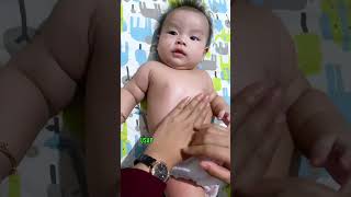 Download lagu Cara pijat perut kembung bayi #perutkembung #bayikembung #pijatperutkembung #parenting #parentingtip mp3