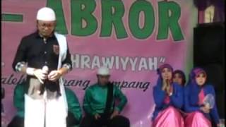 Download lagu Al Abror - Edinah Abhekalan (Live in Maniron, Sepuluh, Bangkalan) mp3 Download lagu Al Abror - Edinah Abhekalan (Live in Maniron, Sepuluh, Bangkalan) mp3