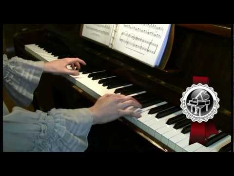 STRAUSS "The Blue Danube"  Waltz Piano Version