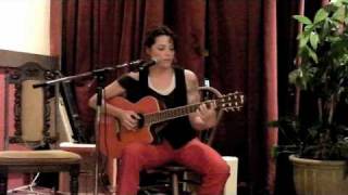 Jesse Quattro - Pushing Out Tonight (live at Rooz cafe 07/23/2010)