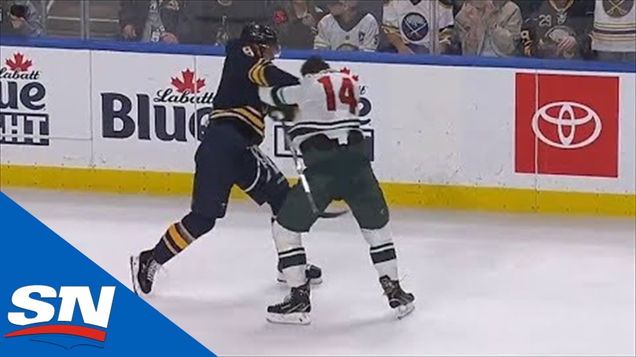 Vidéo: Jack Eichel a PÉTÉ une VRAIE COCHE..