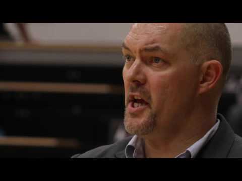 NM1: BCGO-AURORE VITRE BASKET