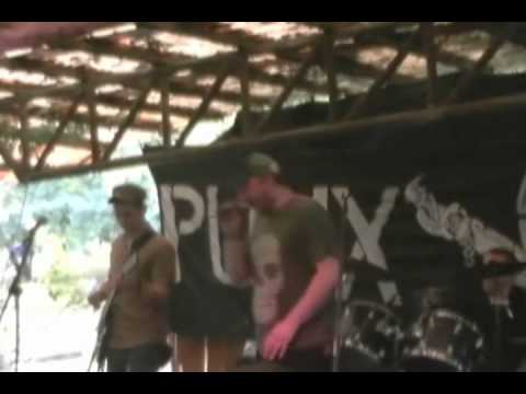 HERCKLEKOT BANDa   BAJKA PUNX PIKNIK 2011 wagenburg   wrocław