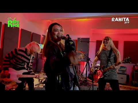 An Honest Mistake ft. Amanda Love - If I Told You This Was Real, Would You Believe Me | RabuRockLive
