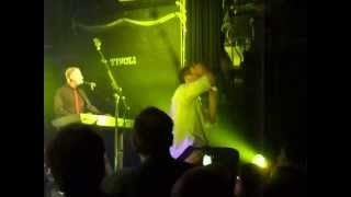 05 Talking Loud and Clear SAM7135