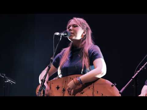 MARI KALKUN & RUNORUN - Kiigelaul / Swingsong