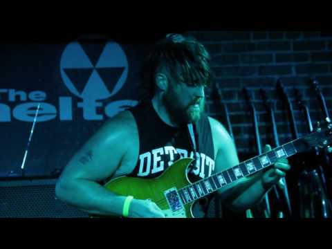 Downtown Brown - Free Charlie (Live)