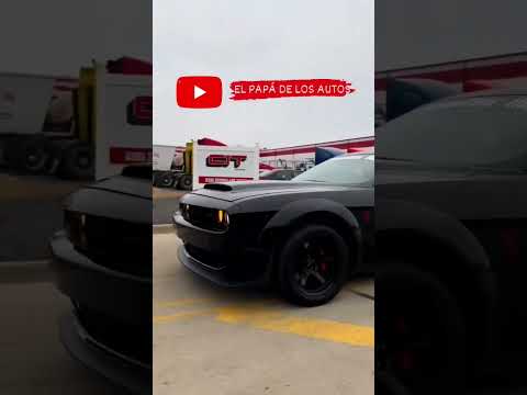El sonido del Supercharger en este Challenger es de otro mundo.