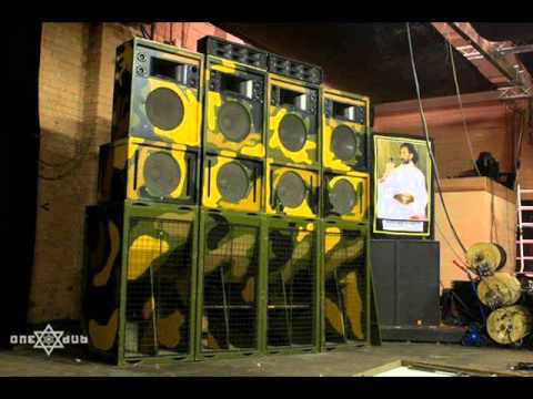 King Earthquake - Horns Man