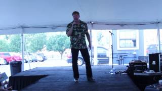 Tom Fulcher sings 'I Really Don't Want To Know' Elvis Week 2014 (video)