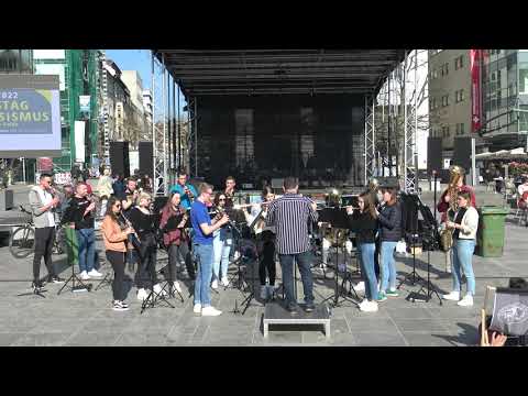 Concert Band Fulda: Die Hymne der Ukraine beim Aktionstag gegen Rassismus