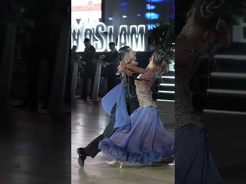 Timeless art, one step at a time. 🎻  🇮🇹  Andrea Roccatti - Julia Mozdyniewicz 📸 @studiopm.photo