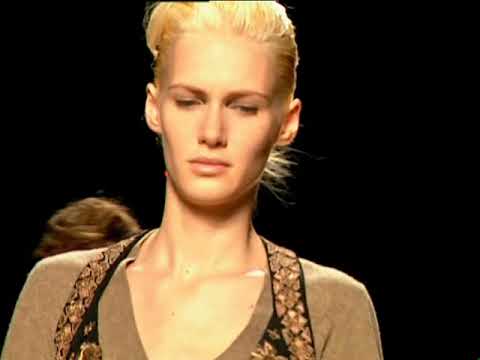 Dries van Noten Women's Autumn/Winter Collection || 2006/2007
