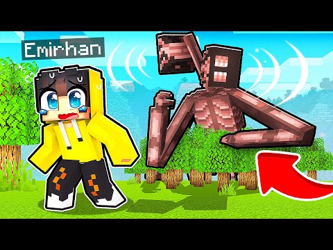 I SPENT 3 NIGHTS IN THE SIREN HEAD FOREST! ​​🚨 | Minecraft