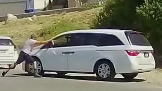 Man attacks driver with bear spray