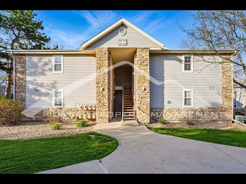 Updated Condo with Central AC and Gas Fireplace property video